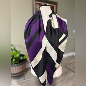 Lauren Ralph Lauren Black and Cream Scarf
